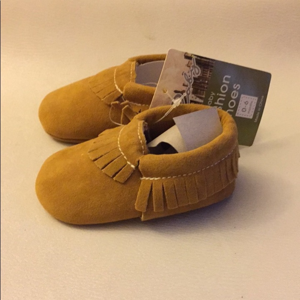 Baby Moccasins with fringe